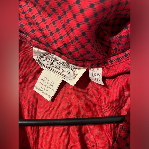 The Villagers Women’s Top Size 18W NWOT - Picture 2 of 2